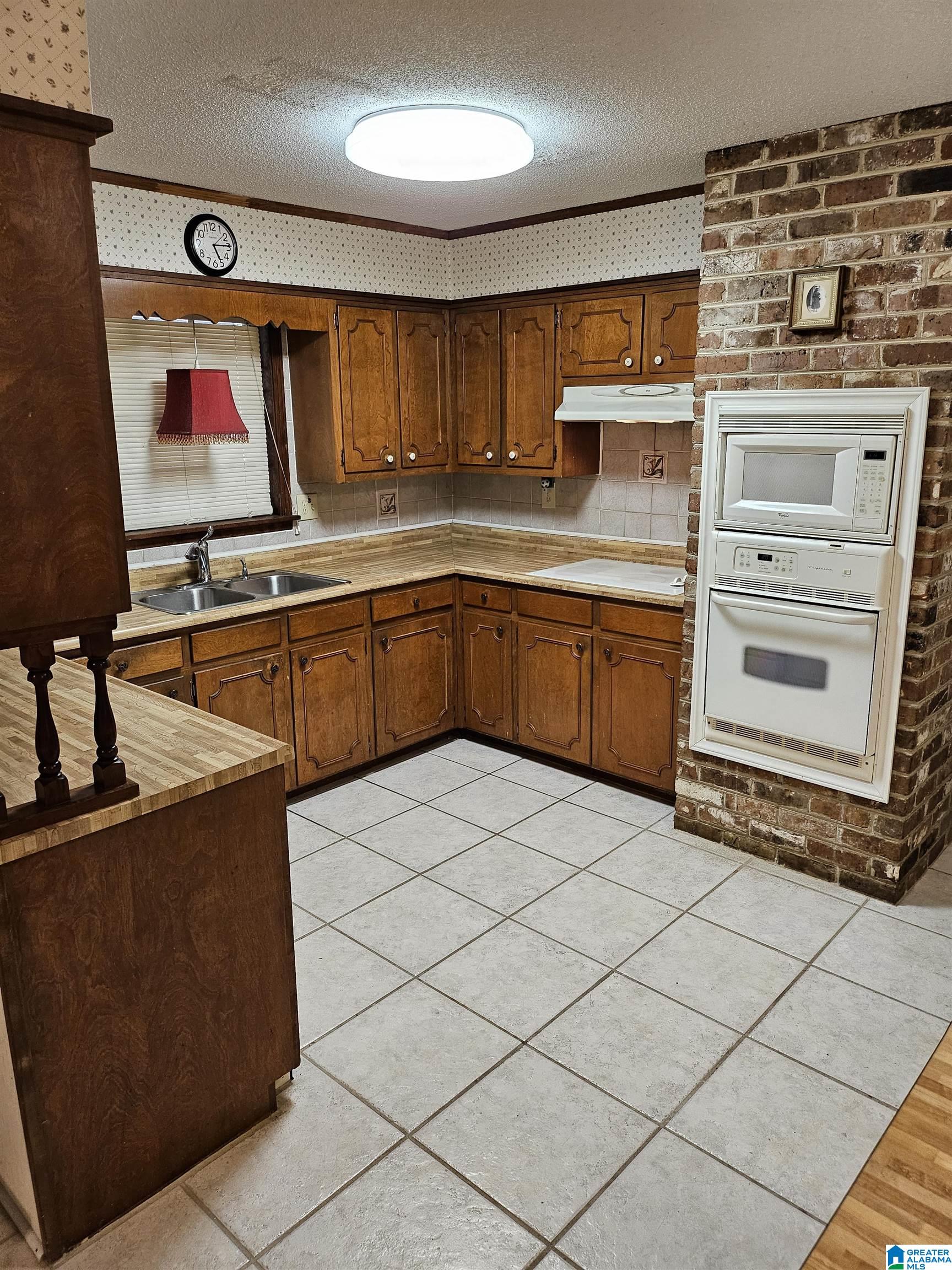 3452 East Laverne Drive Mobile, AL 36618 - Photo 4 of 5