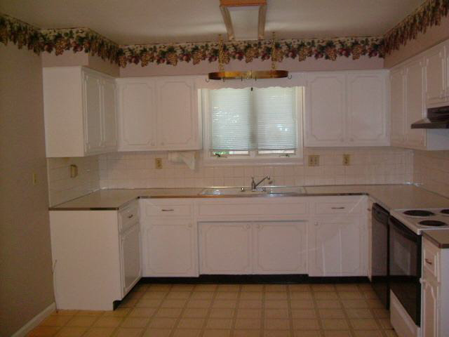1403 North Duane Road Muncie, IN 47304 - Photo 2 of 9