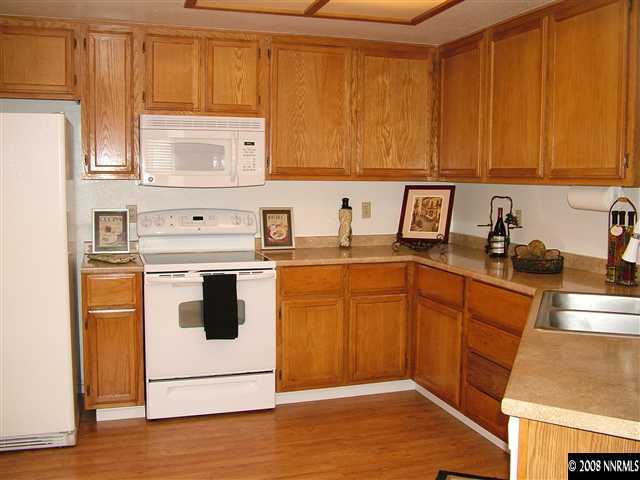 7566 Whimbleton Way Reno, NV 89511 - Photo 5 of 8 Photo 5