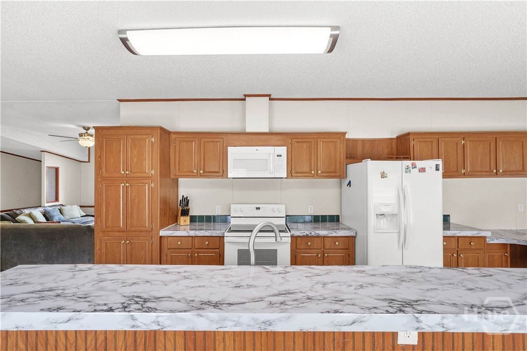 1298 Lee Road Pembroke, GA 31321 - Photo 10 of 32