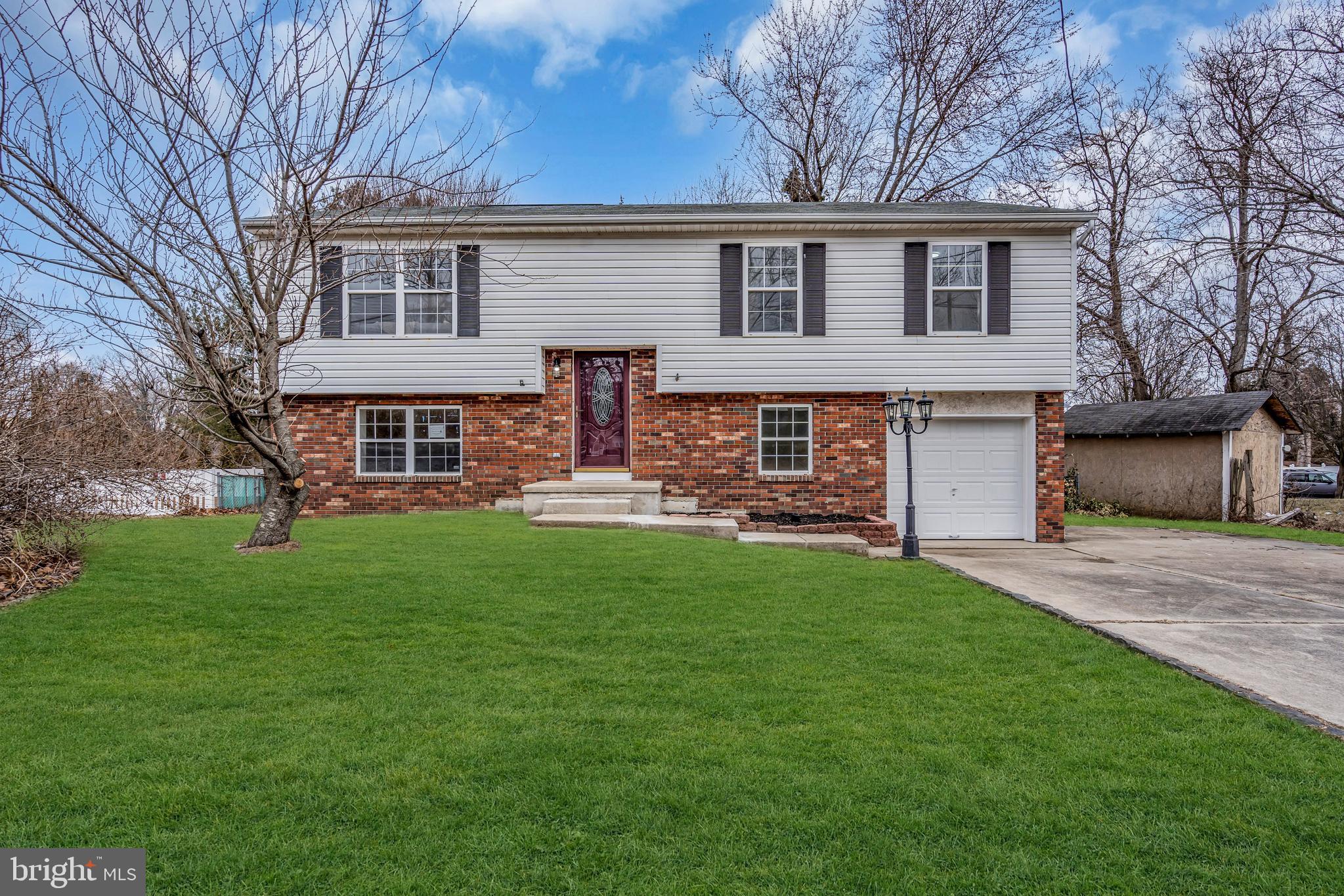 321 Almonesson Road Blackwood, NJ 08012 - Photo 3 of 64