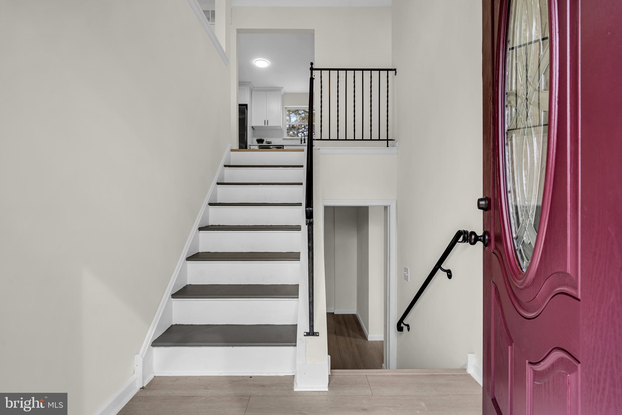 321 Almonesson Road Blackwood, NJ 08012 - Photo 4 of 64