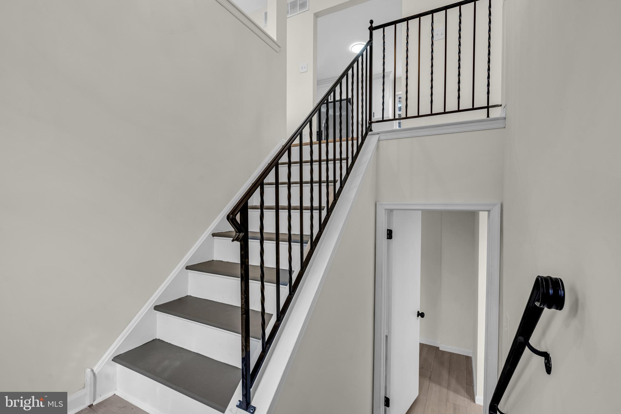 321 Almonesson Road Blackwood, NJ 08012 - Photo 5 of 64