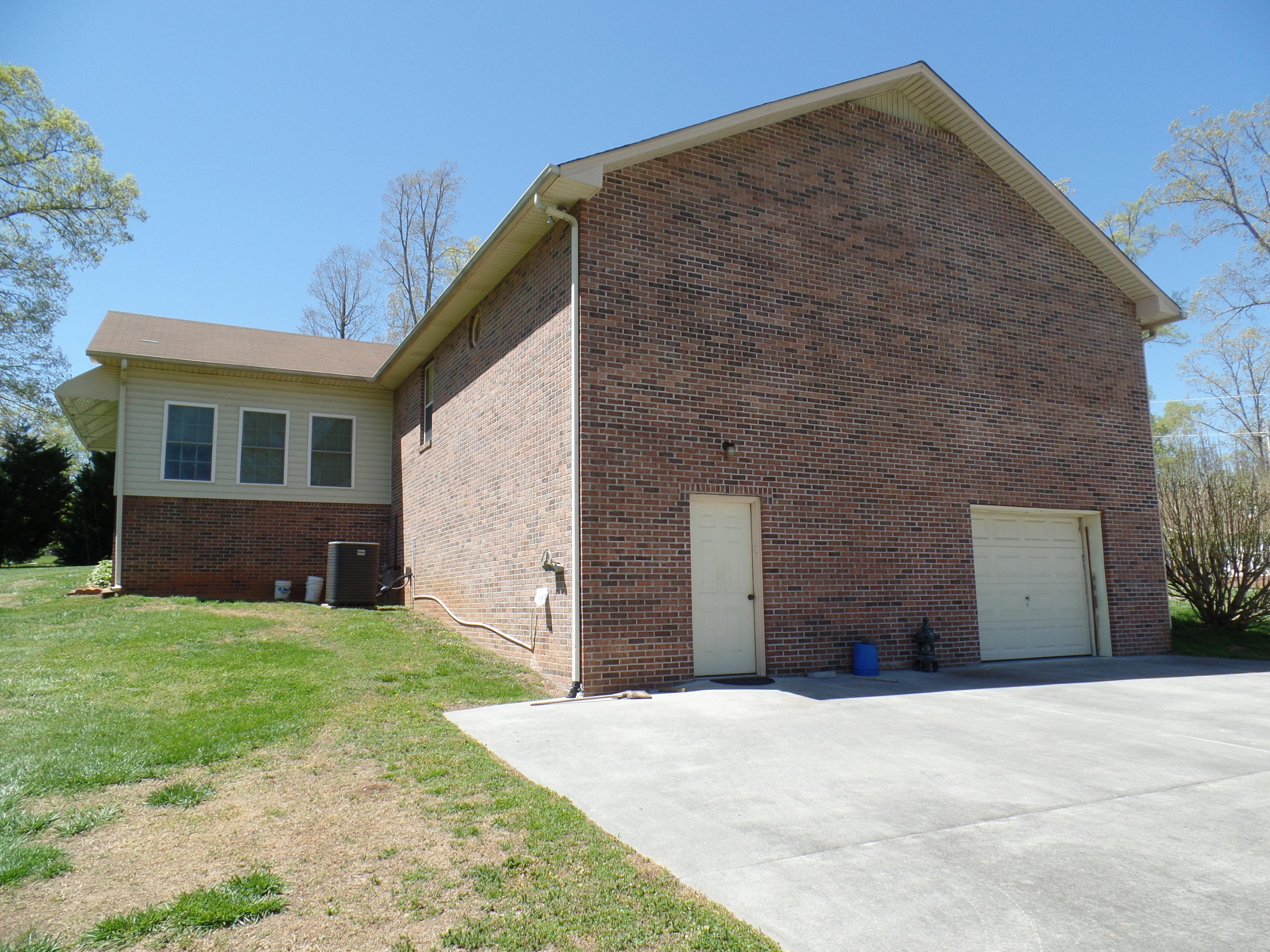 345 Ridge Road Decatur, TN 37322 - Photo 6 of 40 SAM_2114