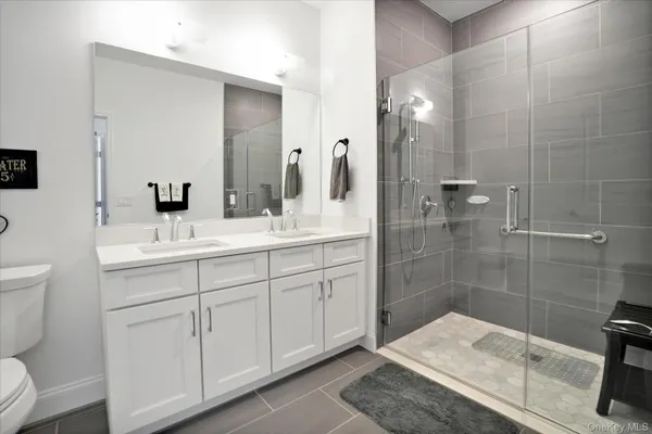 $749,999 | 272 Silver Timber Drive, Yaphank, NY 11980