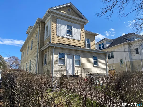 $2,200 | 54-56 Westbourne Parkway, Hartford, CT 06112