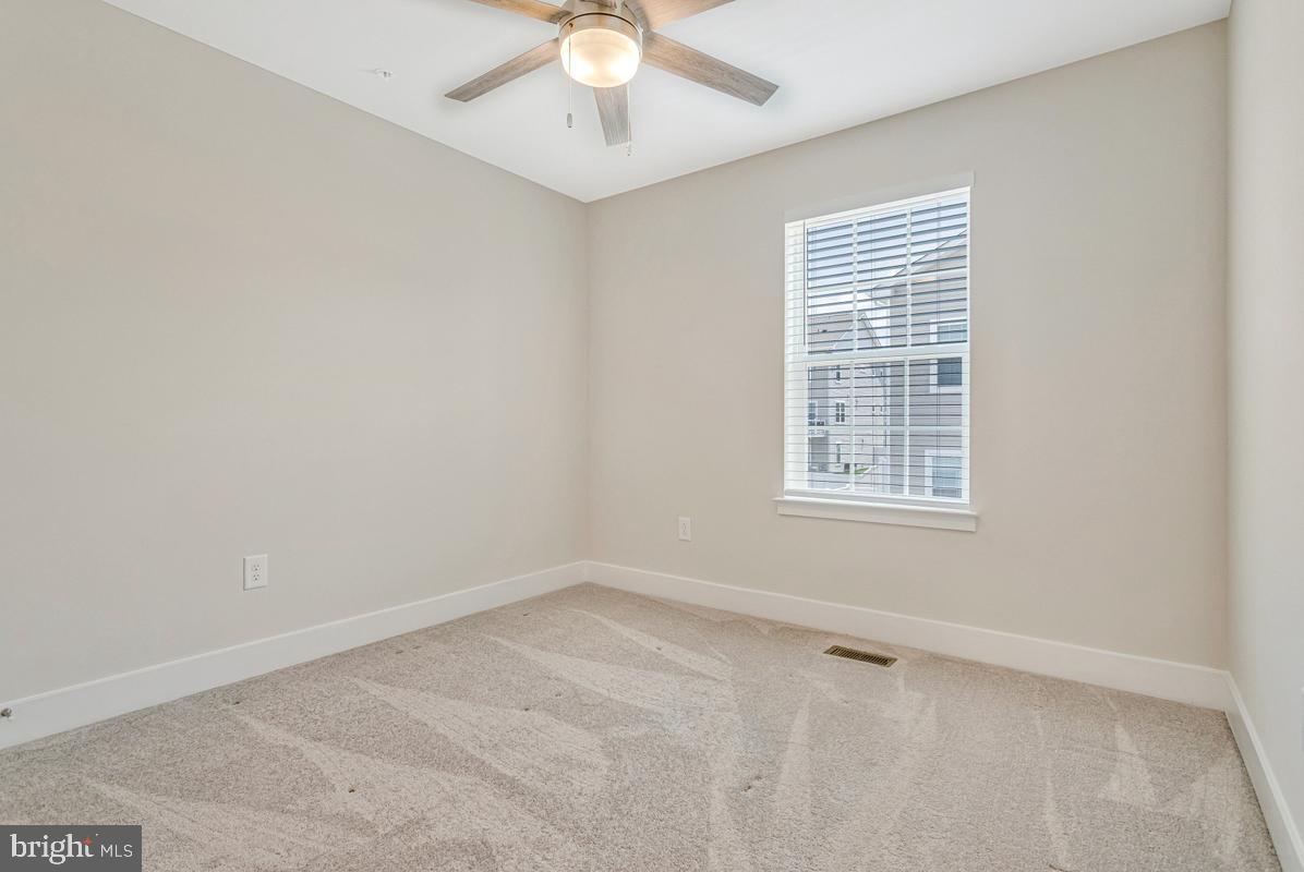 23606 Crosswinds Way California, MD 20619 - Photo 29 of 40 Bedroom