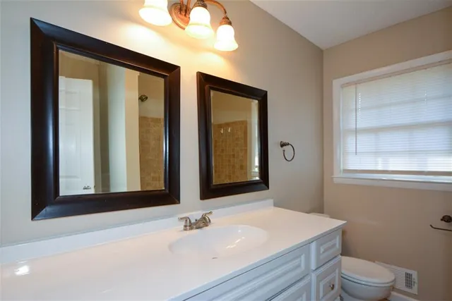 $1,700 | 1316 White Oak Street Southeast, Conyers, GA 30013