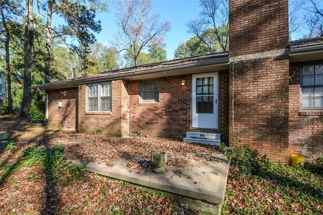 $1,700 | 1316 White Oak Street Southeast, Conyers, GA 30013