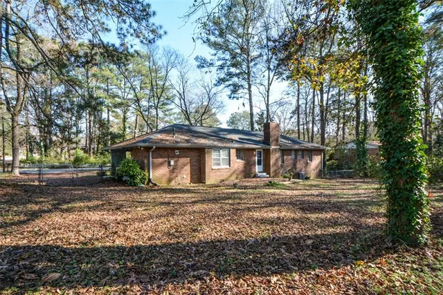 $1,700 | 1316 White Oak Street Southeast, Conyers, GA 30013