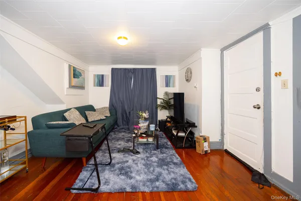 $400,000 | 19-21 Church Street, Highland, NY 12528