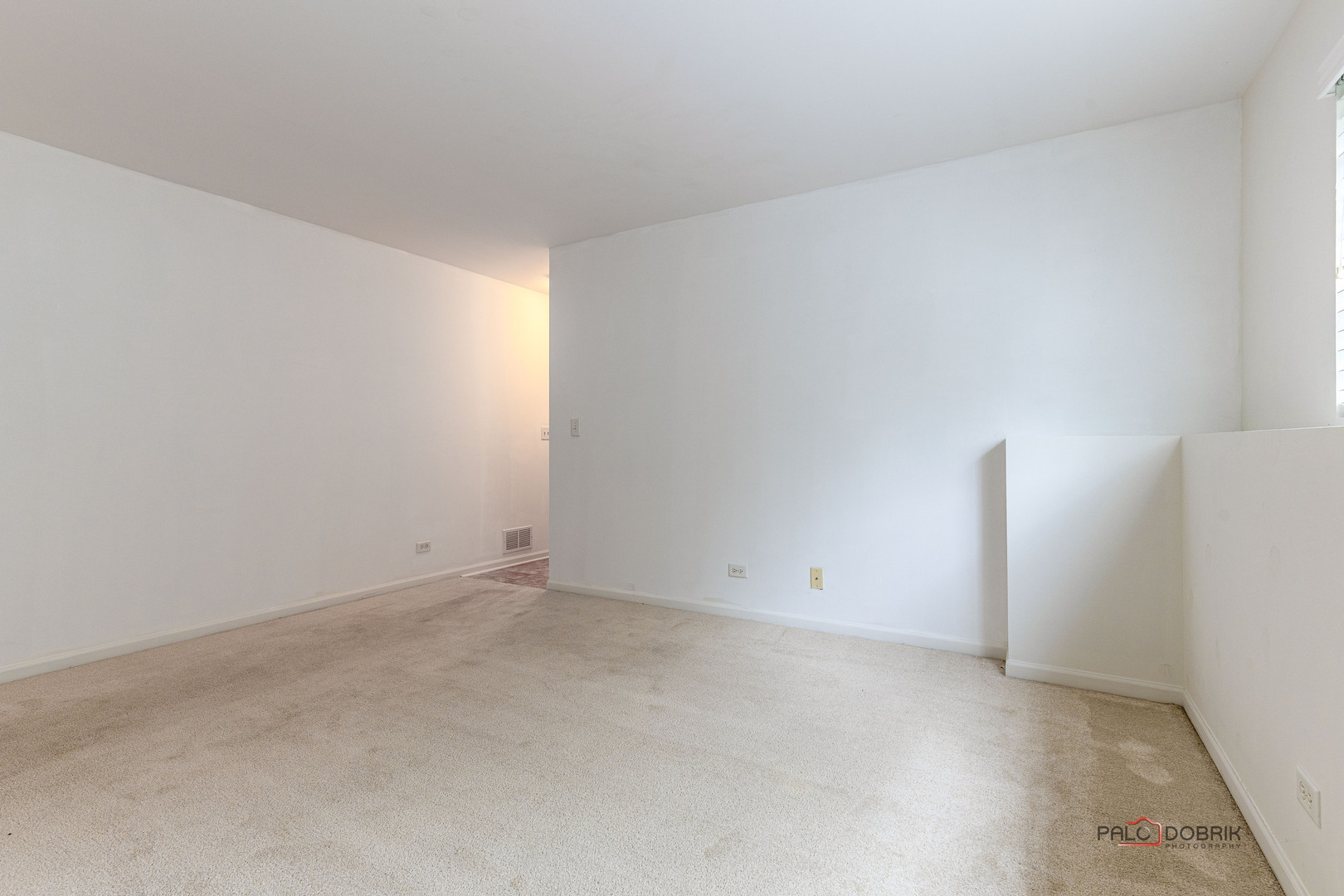 3410 Cameron Drive Elgin, IL 60124 - Photo 22 of 28 an empty room with an entryway