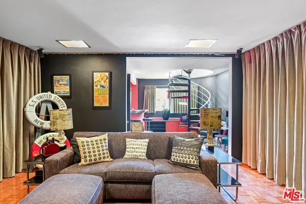 $3,495,000 | 3814 Amesbury Road, Los Angeles, CA 90027