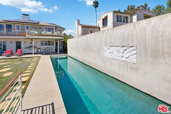 $3,495,000 | 3814 Amesbury Road, Los Angeles, CA 90027