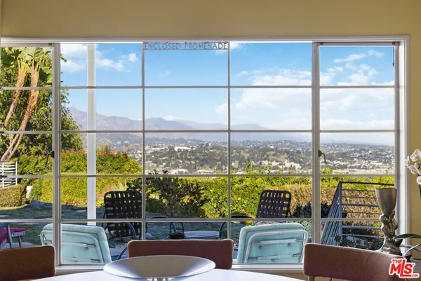 $3,495,000 | 3814 Amesbury Road, Los Angeles, CA 90027