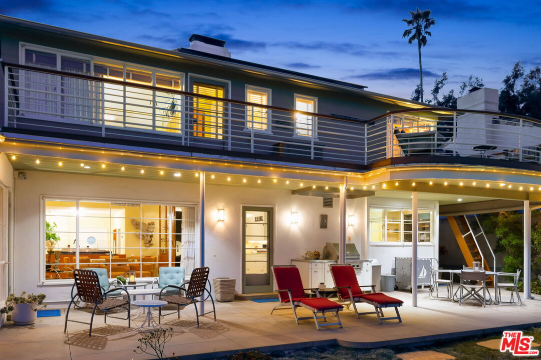 3814 Amesbury Road Los Angeles, CA 90027 - Photo 52 of 57