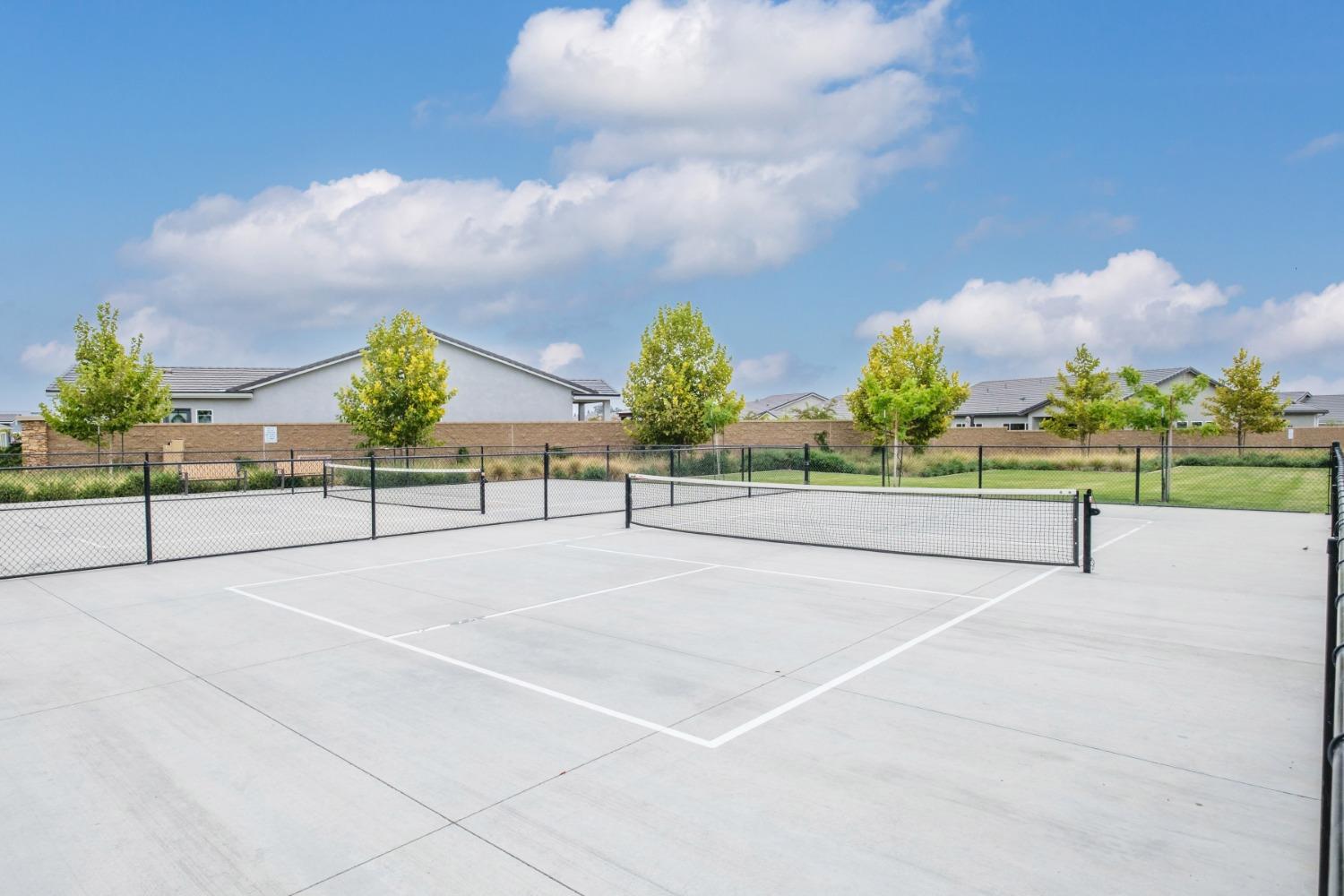 859 Maclure Avenue Madera, CA 93636 - Photo 49 of 53 a view of a park