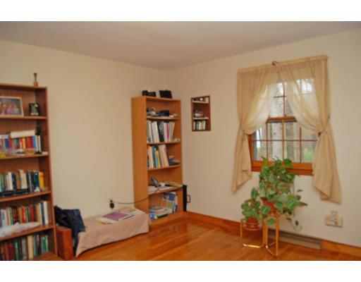 83 Ridge Street Millis, MA 02054 - Photo 11 of 23 Gallery Image 11