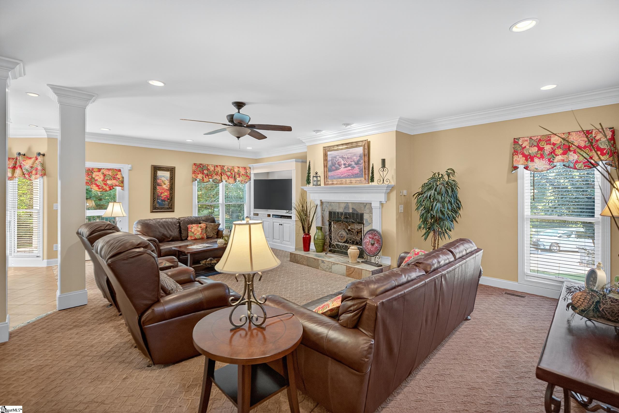 307 Holly Ridge Drive Anderson, SC 29621 - Photo 3 of 41