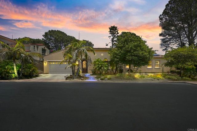 $2,400,000 | 939 Bluejack Road, Encinitas, CA 92024