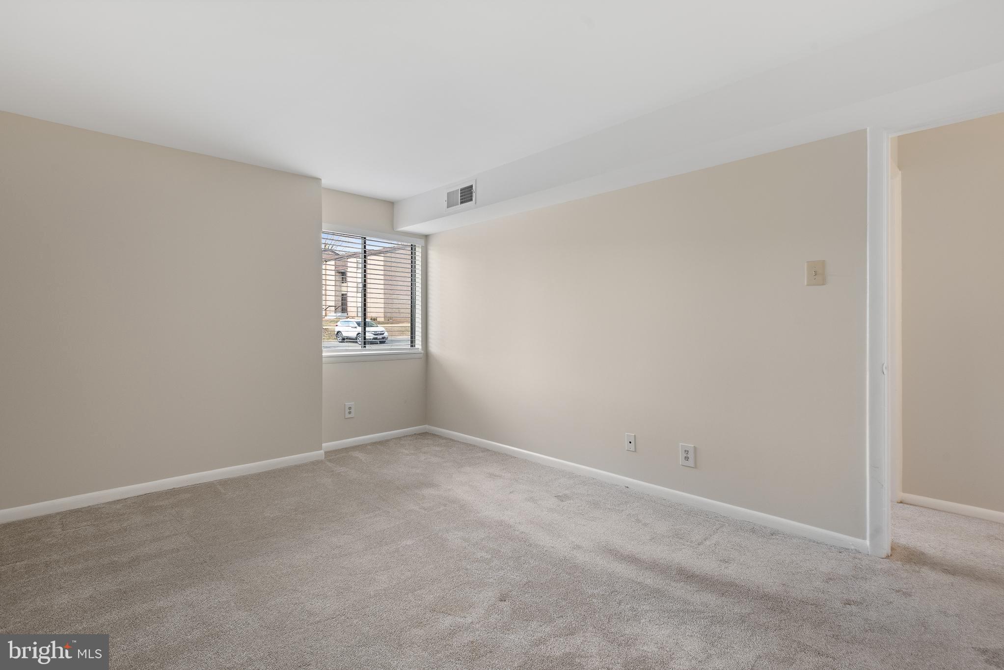 19027 Mills Choice Road, Unit 4 Gaithersburg, MD 20886 - Photo 33 of 41 Bright and airy space ready for your touch.