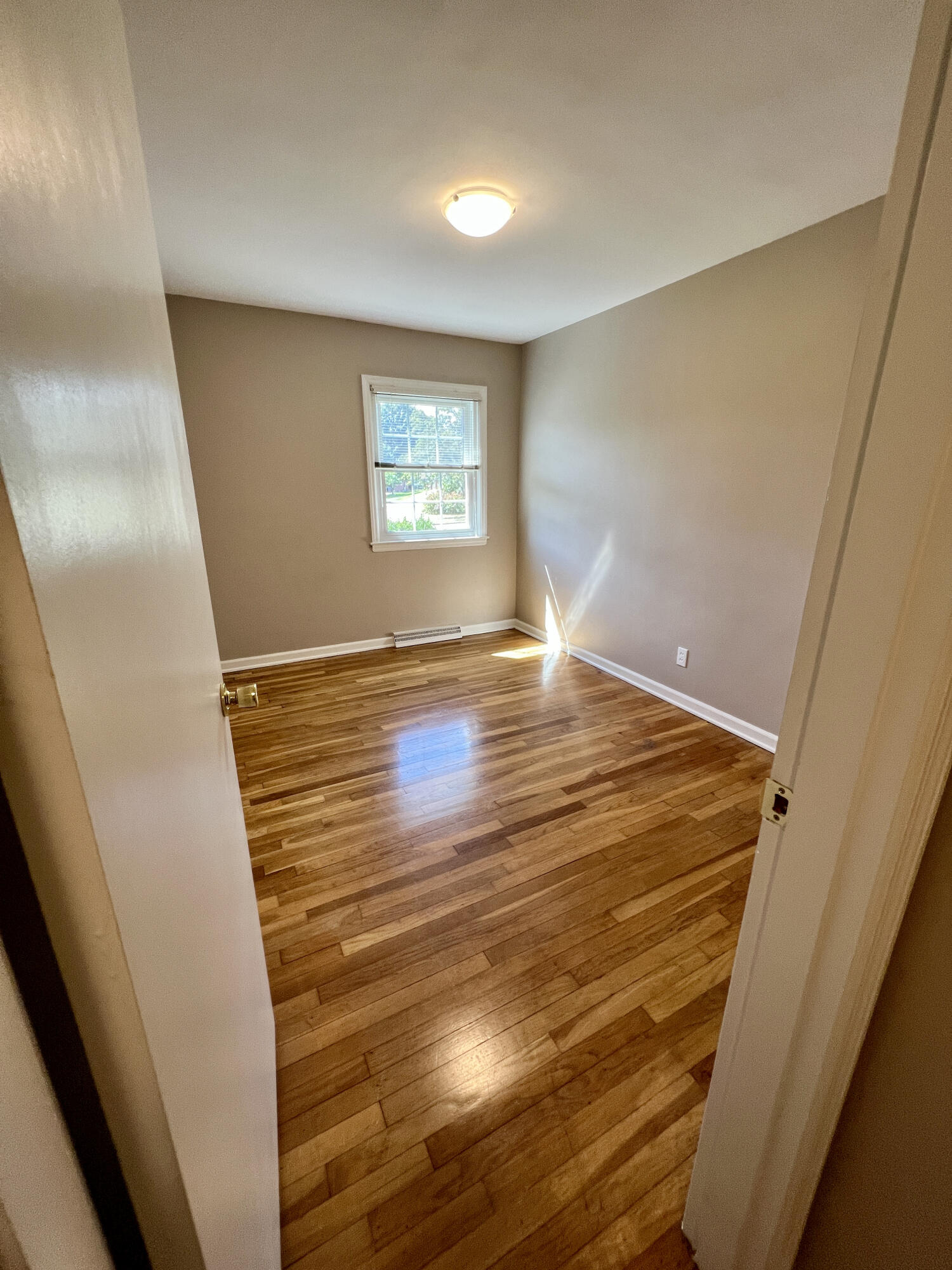 569 Dover Road Lexington, KY 40505 - Photo 25 of 56 297E7A49-B61D-4932-AD2B-839F2ACE9210_1_2