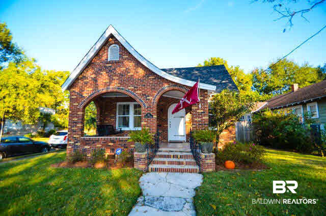 51 South Carlen Street Mobile, AL 36606 - Photo 1 of 18