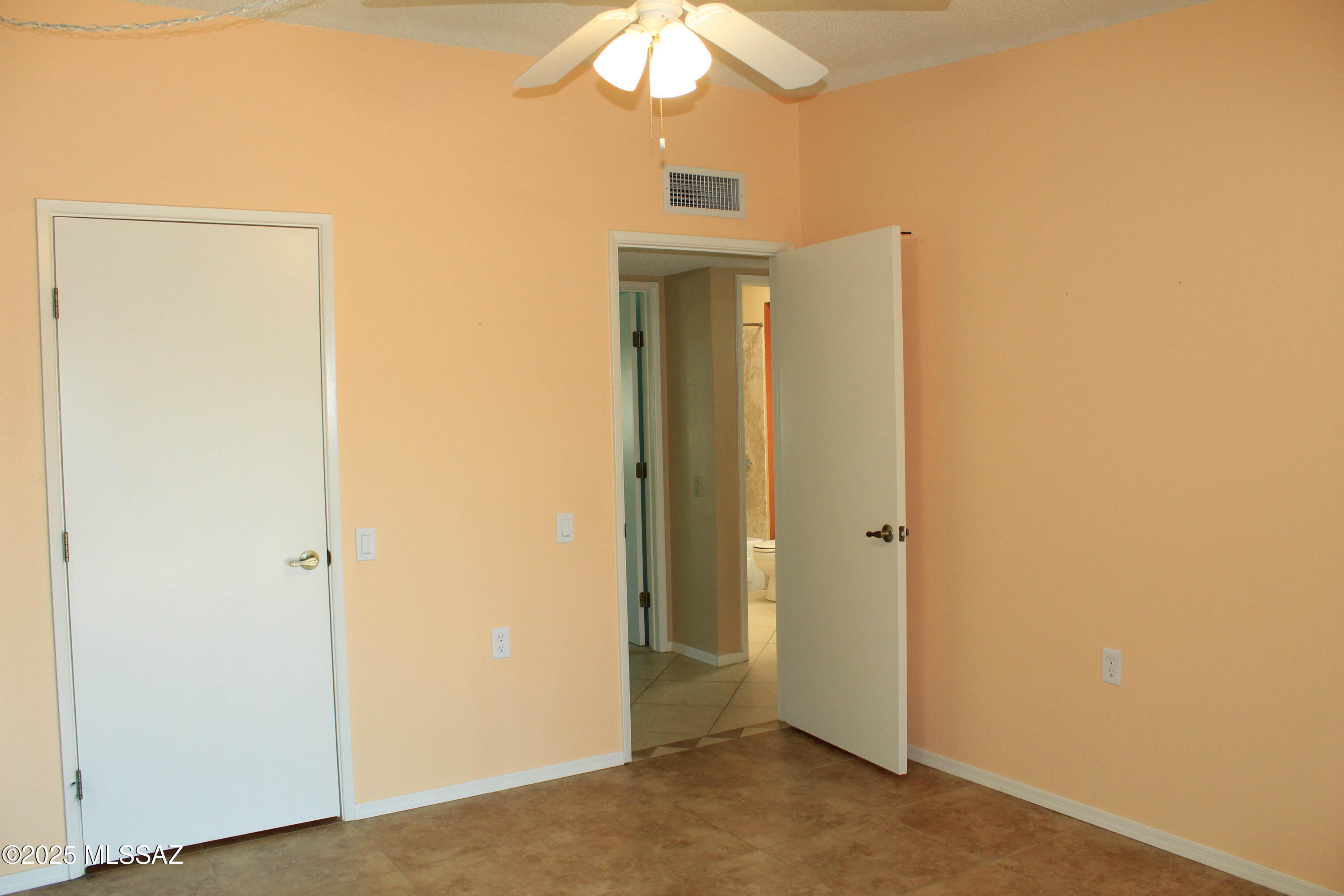 749 West Rio Moctezuma Green Valley, AZ 85614 - Photo 33 of 47 Gallery Image 33