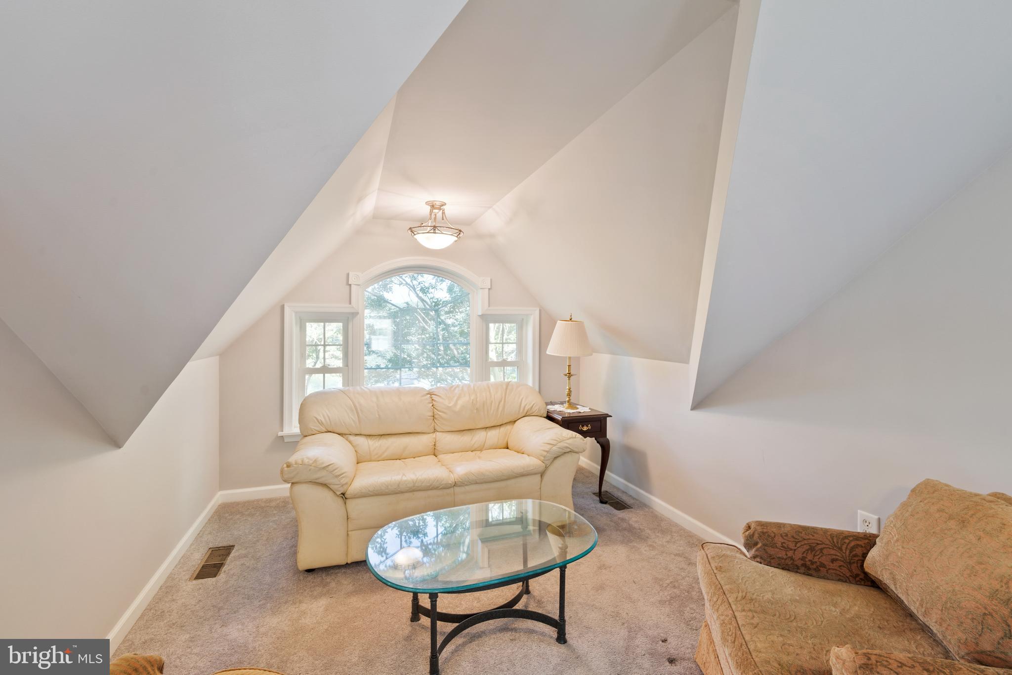 100 Foxview Court Chestertown, MD 21620 - Photo 21 of 41 Upstairs Primary Bedroom Sitting Area