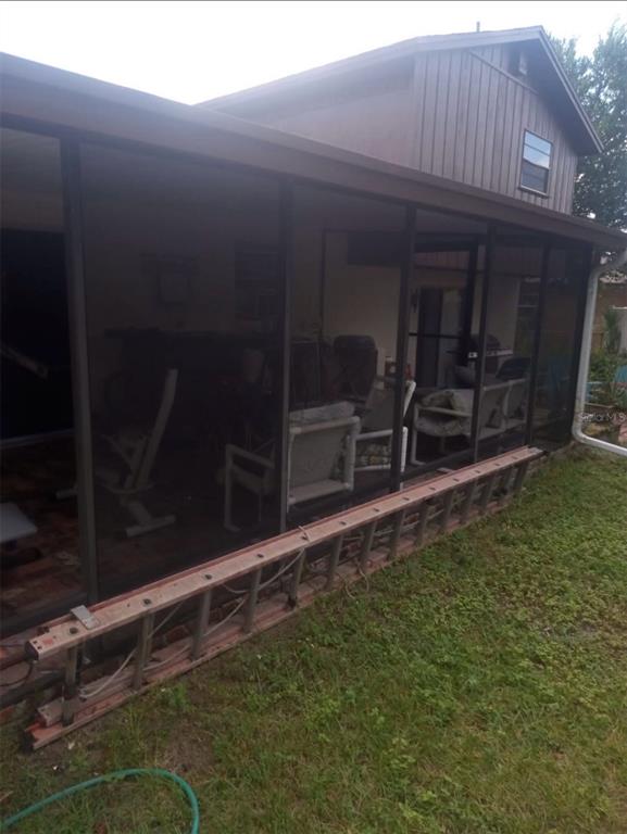 528 Lantern Circle Temple Terrace, FL 33617 - Photo 20 of 27 a view of backyard with cabin