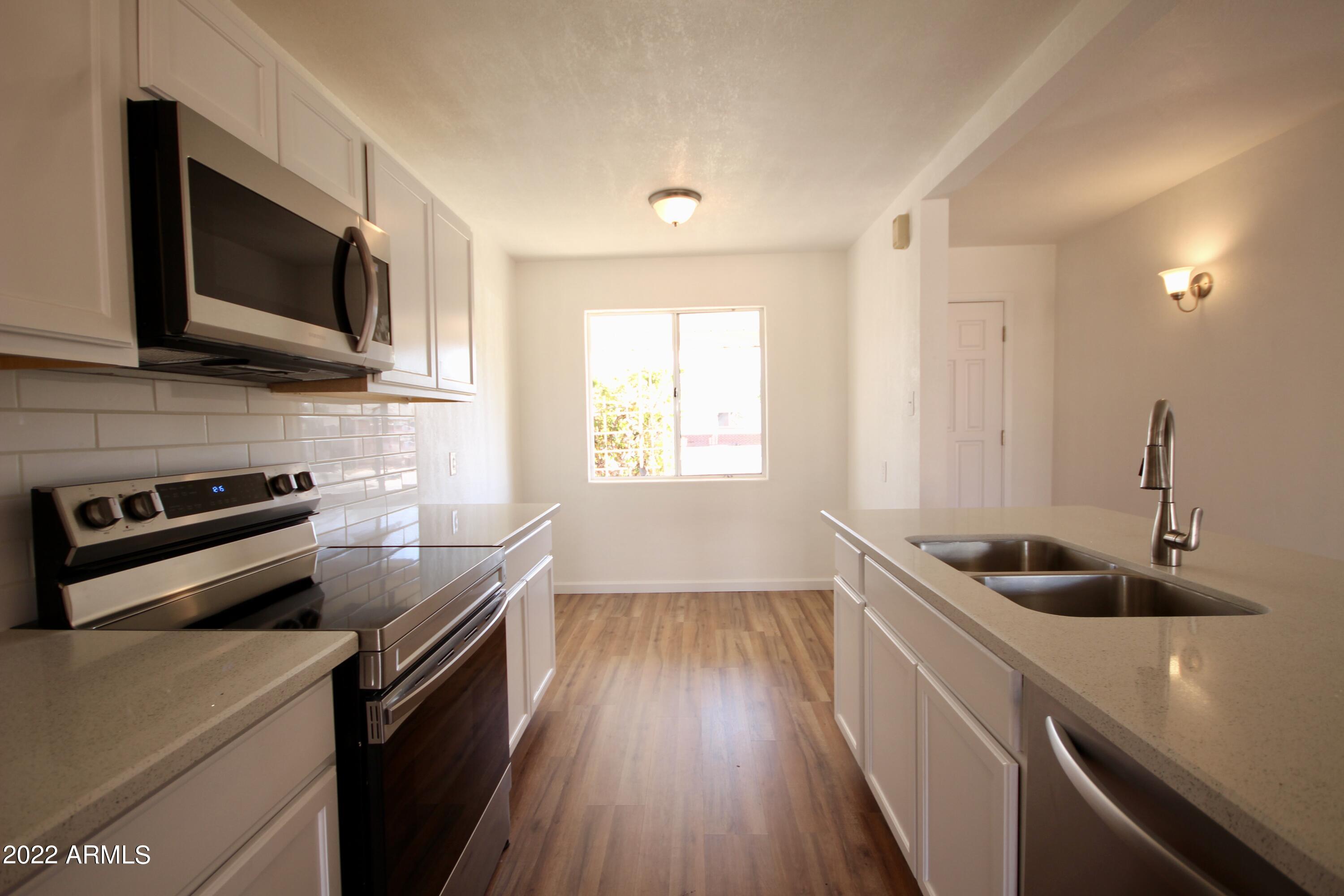 2408 West Cheery Lynn Road Phoenix, AZ 85015 - Photo 11 of 37 Photo Feb 16, 5 15 08 PM