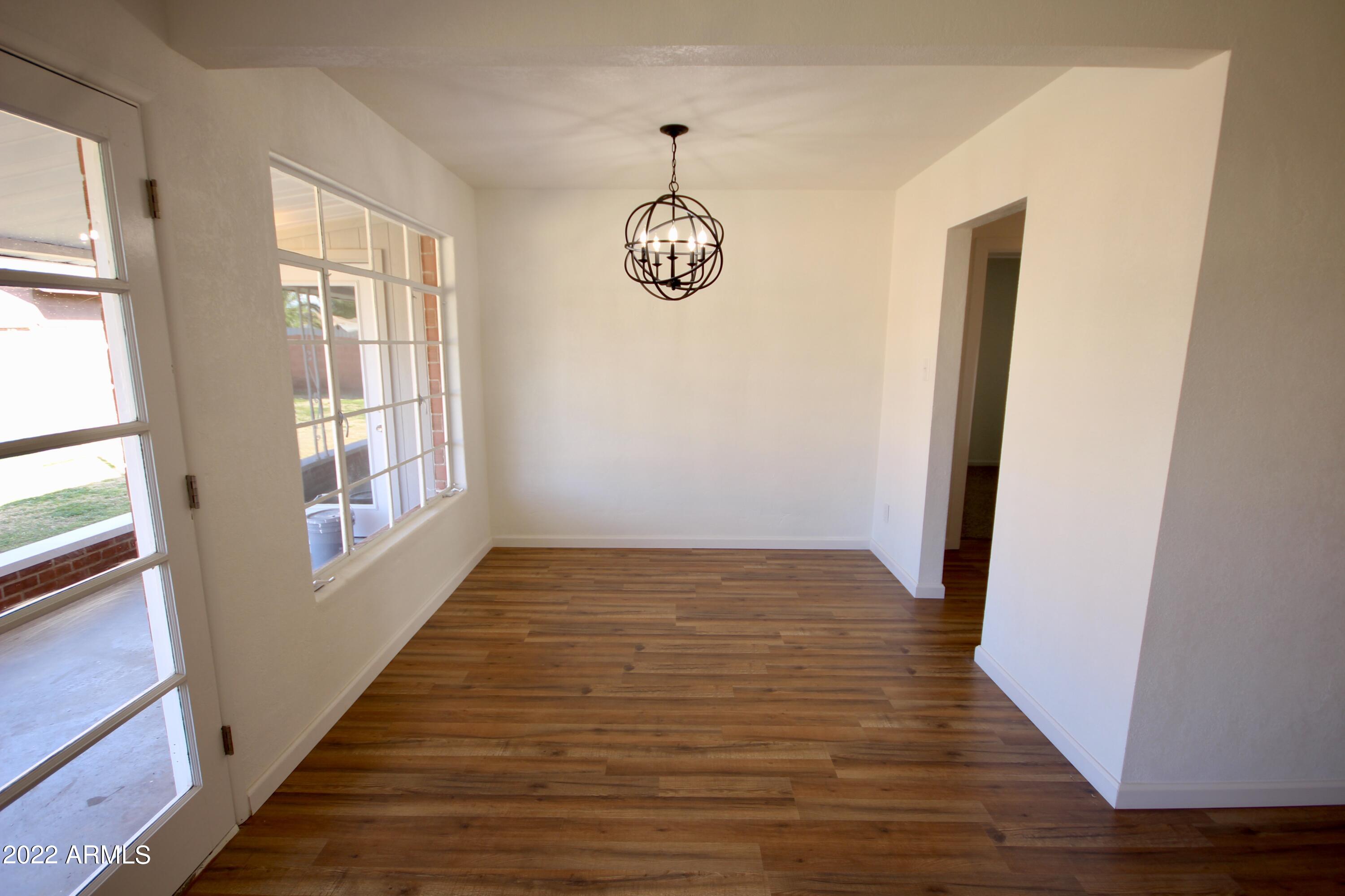 2408 West Cheery Lynn Road Phoenix, AZ 85015 - Photo 9 of 37 Photo Feb 16, 5 14 11 PM