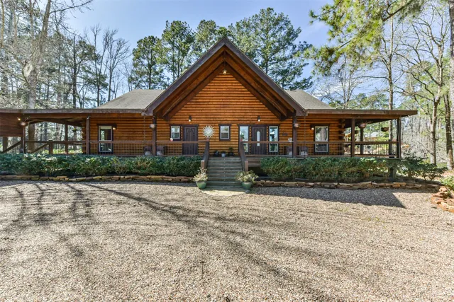 $1,150,000 | 83 Maid Marian, Cleveland, TX 77327