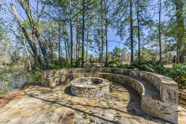 $1,150,000 | 83 Maid Marian, Cleveland, TX 77327