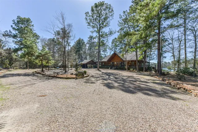 $1,150,000 | 83 Maid Marian, Cleveland, TX 77327