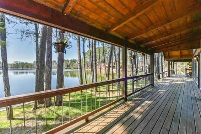 $1,150,000 | 83 Maid Marian, Cleveland, TX 77327