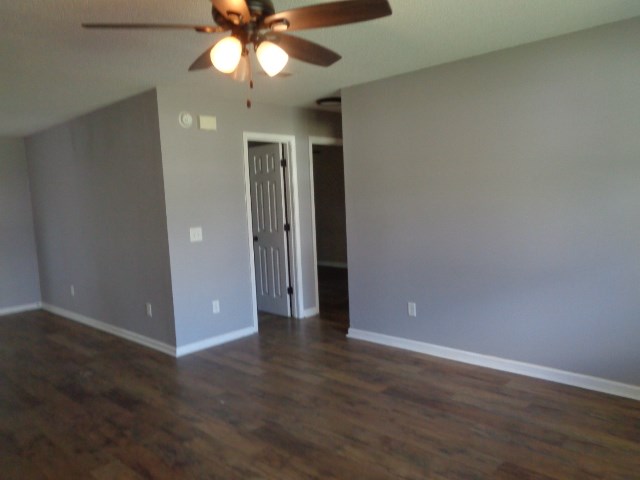 102 Holiday Dothan, AL 36301 - Photo 18 of 35 Gallery Image 18