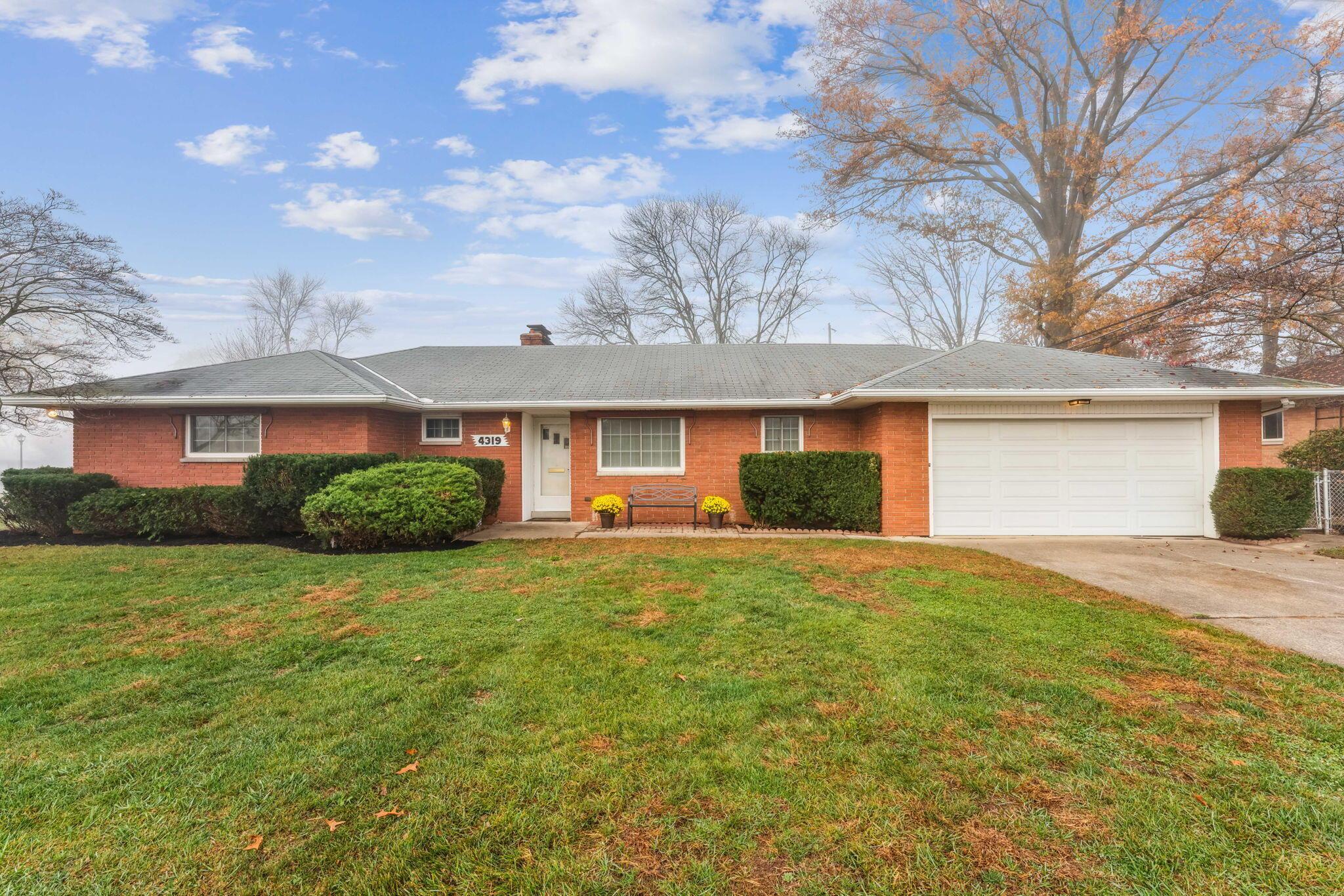 4319 Wanda Lane Road Columbus, OH 43224 - Photo 1 of 51 3-web-or-mls-4319-wanda-lane-rd