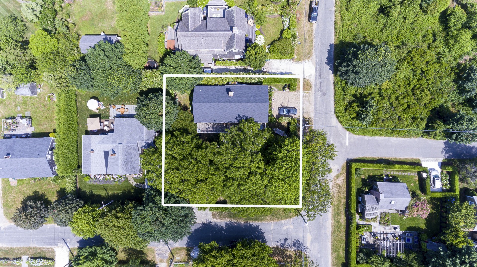 1 Sconset Avenue Nantucket, MA 02554 - Photo 3 of 9