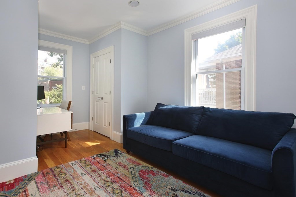 11 Atherton Road, Unit 2 Brookline, MA 02446 - Photo 10 of 13 Gallery Image 10