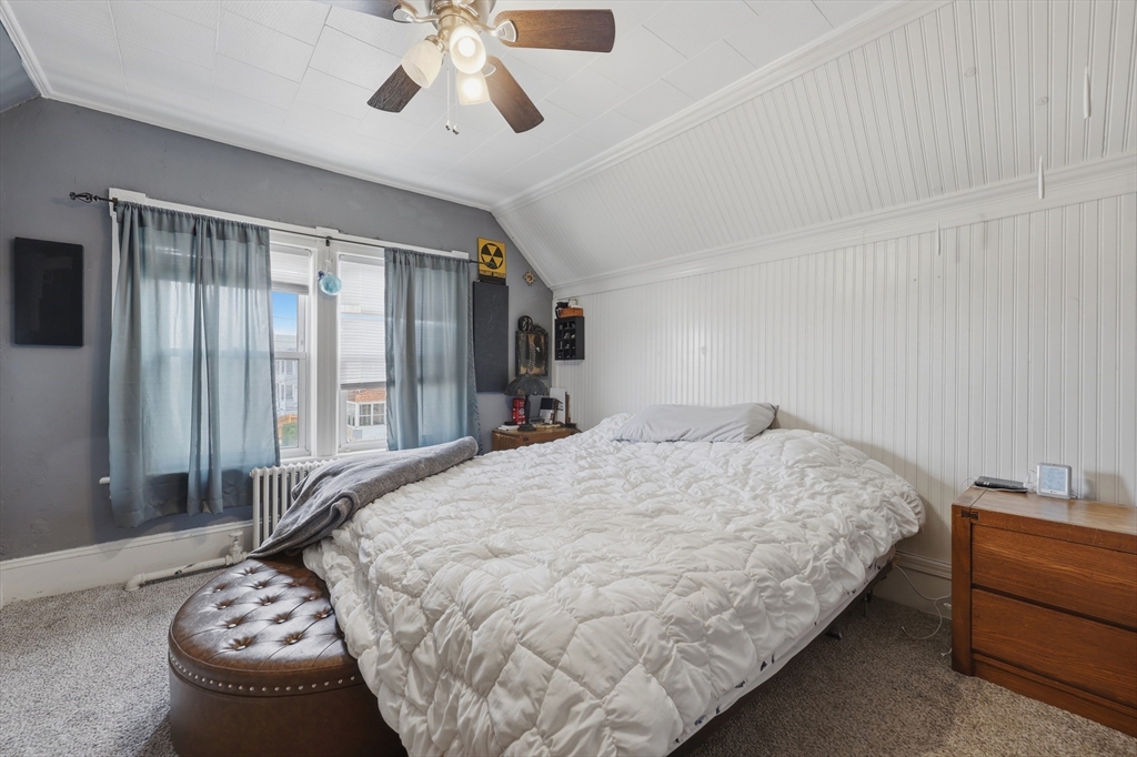 9 Hamilton Street Clinton, MA 01510 - Photo 19 of 32