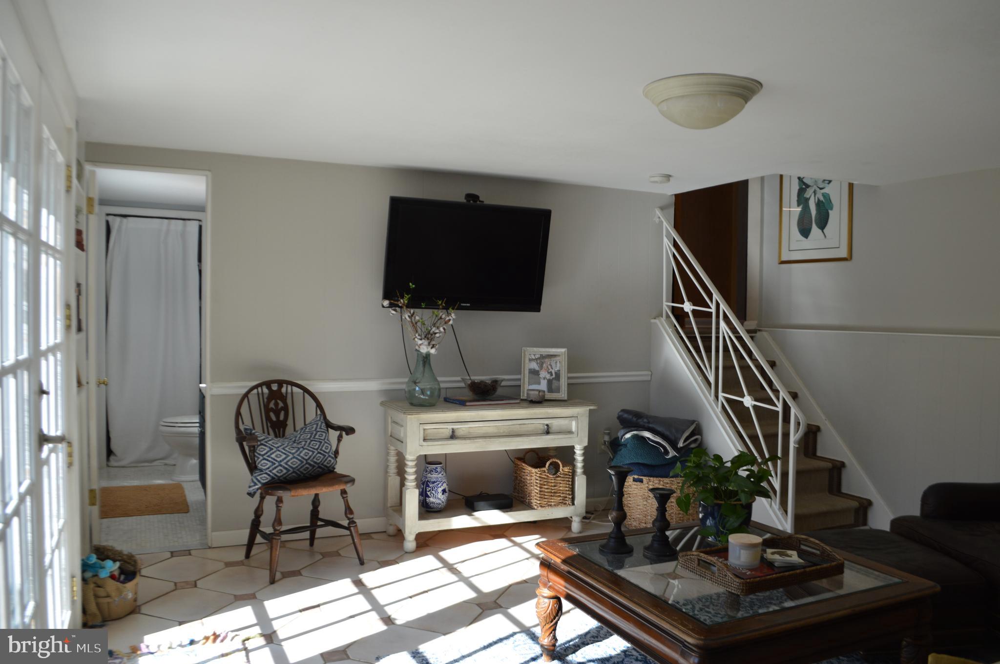 726 Chapel Road Glenside, PA 19038 - Photo 15 of 37 Gallery Image 15