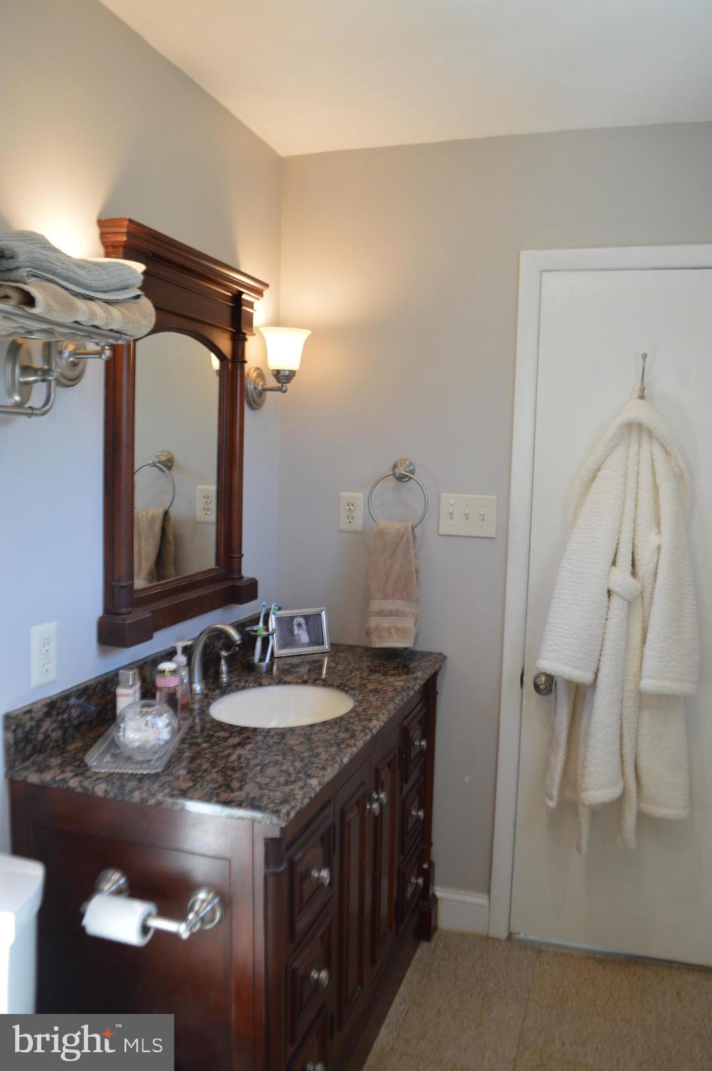 726 Chapel Road Glenside, PA 19038 - Photo 21 of 37 Gallery Image 21
