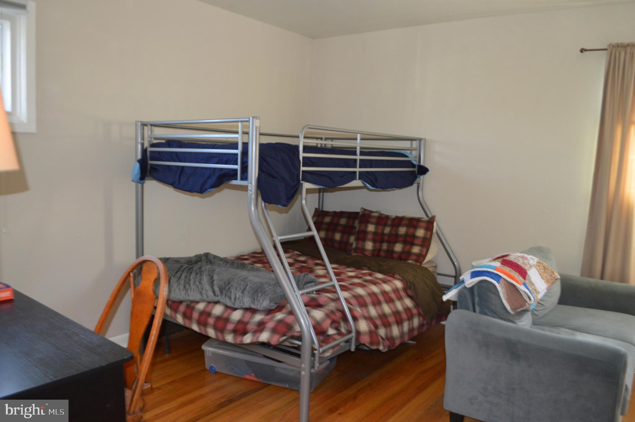 726 Chapel Road Glenside, PA 19038 - Photo 26 of 37 Gallery Image 26