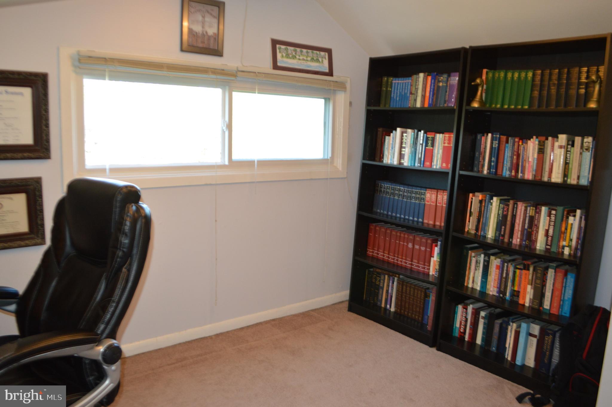 726 Chapel Road Glenside, PA 19038 - Photo 29 of 37 Gallery Image 29