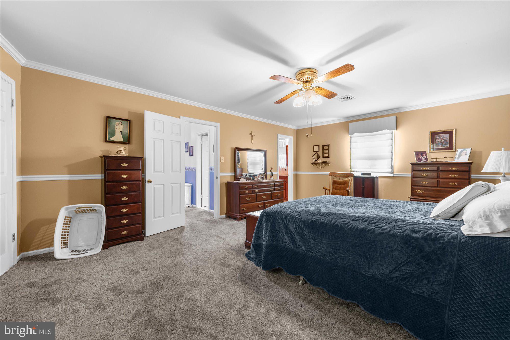 945 Roberts Road Bensalem, PA 19020 - Photo 26 of 36 Gallery Image 26