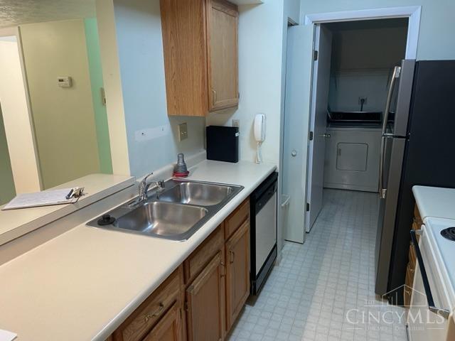 999 Cedar Ridge Drive, Unit 3 Cincinnati, OH 45245 - Photo 6 of 18 Gallery Image 6
