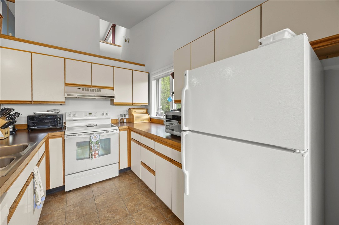 6370 Palmiter Road Alfred, NY 14803 - Photo 20 of 45 Kitchen