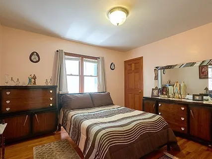 $5,250 | 71 Oak Street, Somerville, MA 02143