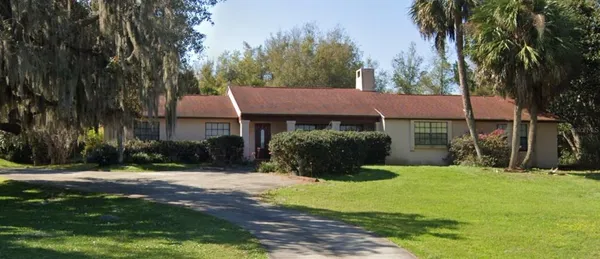 $640,000 | 8943 Silver Lake Drive, Leesburg, FL 34788